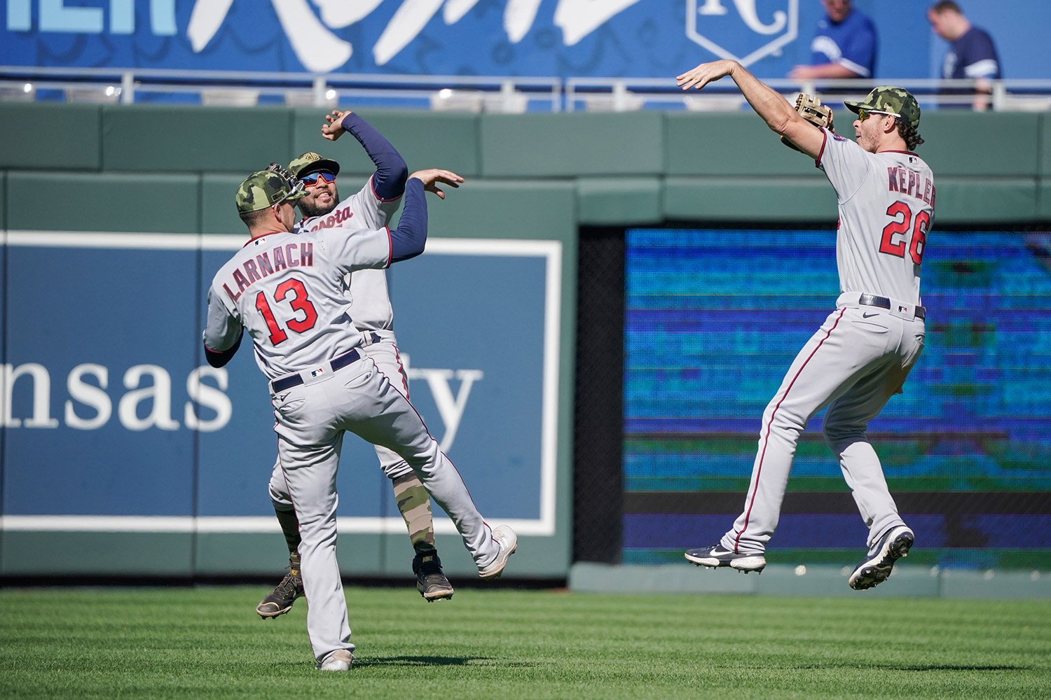 Paging Max Kepler Rockies Looking To Acquire Left Handed Outfielder