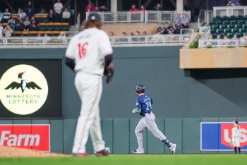 Mariners 10, Twins 6: Bullpen Blows Up