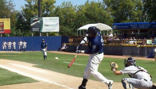 Kennys Vargas Connecting.jpg