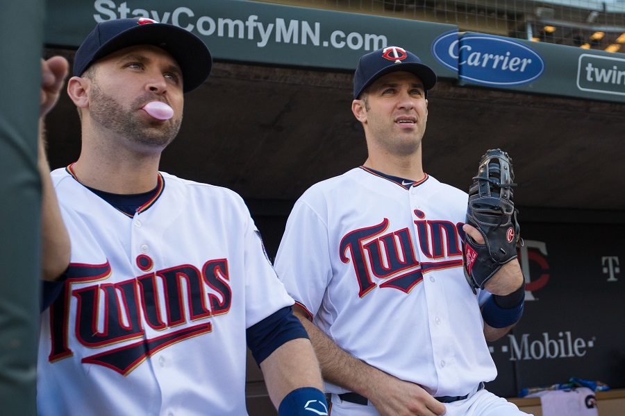 More information about "Dozier, Mauer Approaching Milestones"