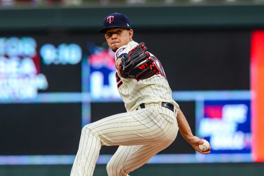 More information about "MIN 8, KC 2: New Twins Ace Wins in Front of Old Twins Ace"