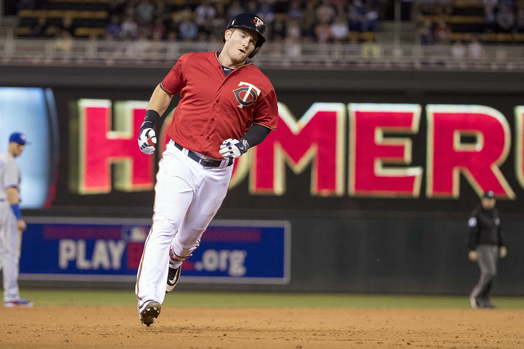 Twins still waiting for ByungHo Park to find his swing