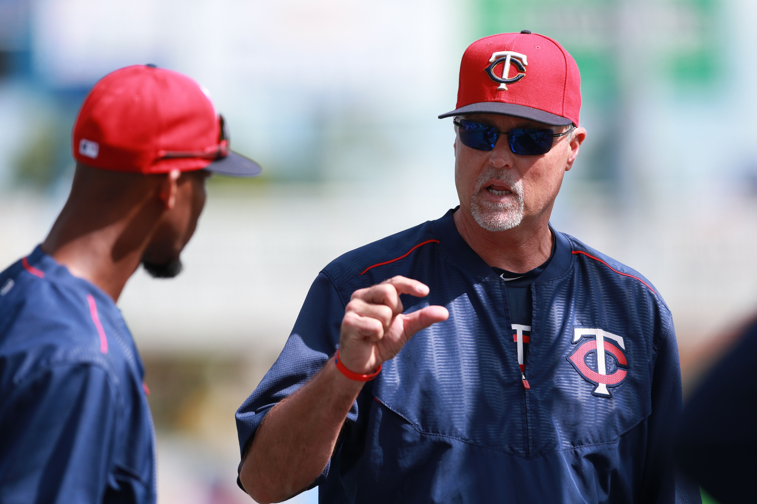 Steve Lombardozzi: Former Twin gets help coaching from major