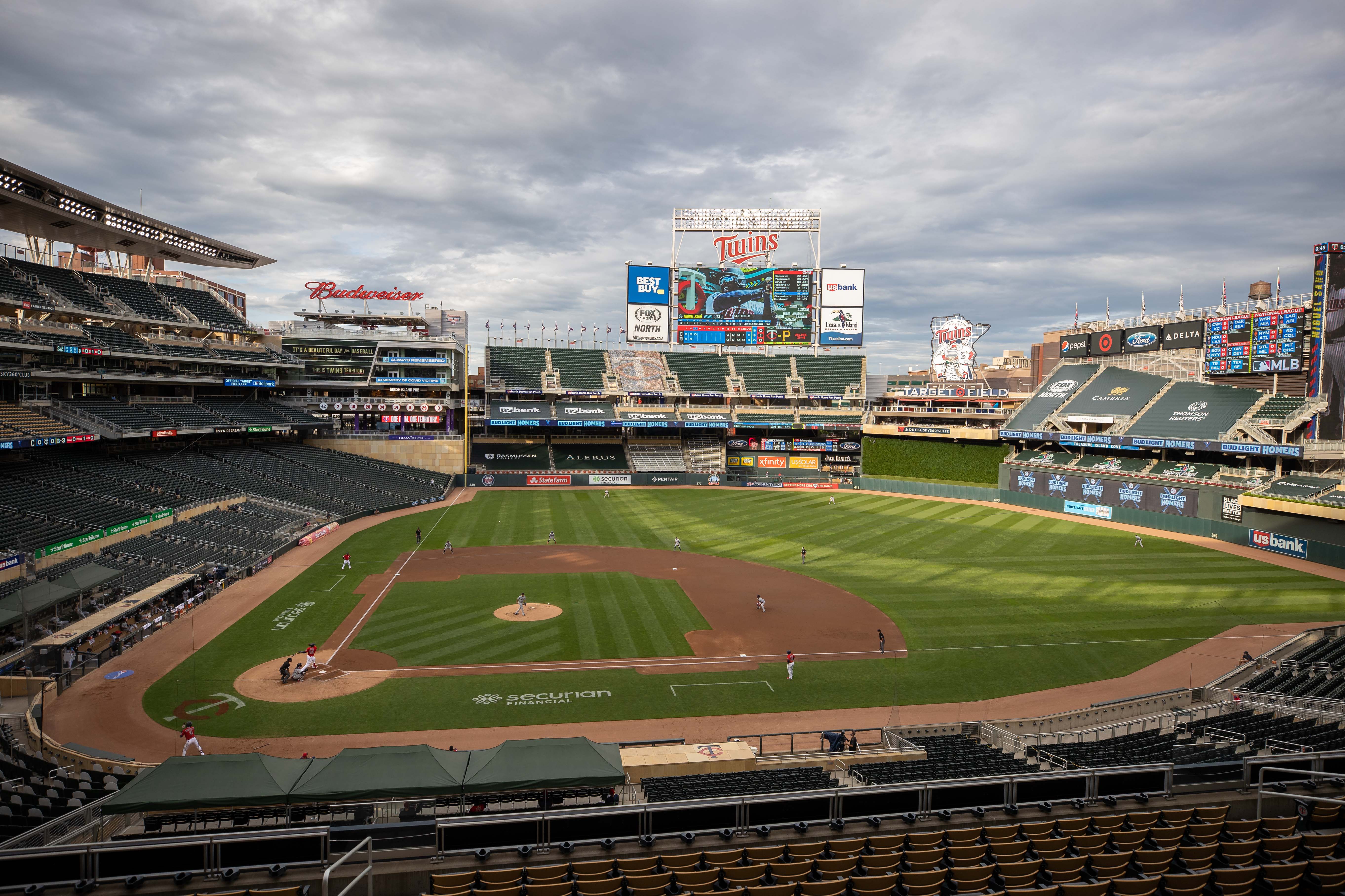 More information about "Bombas? In Detroit? Do the Twins Need to Be Ready?"