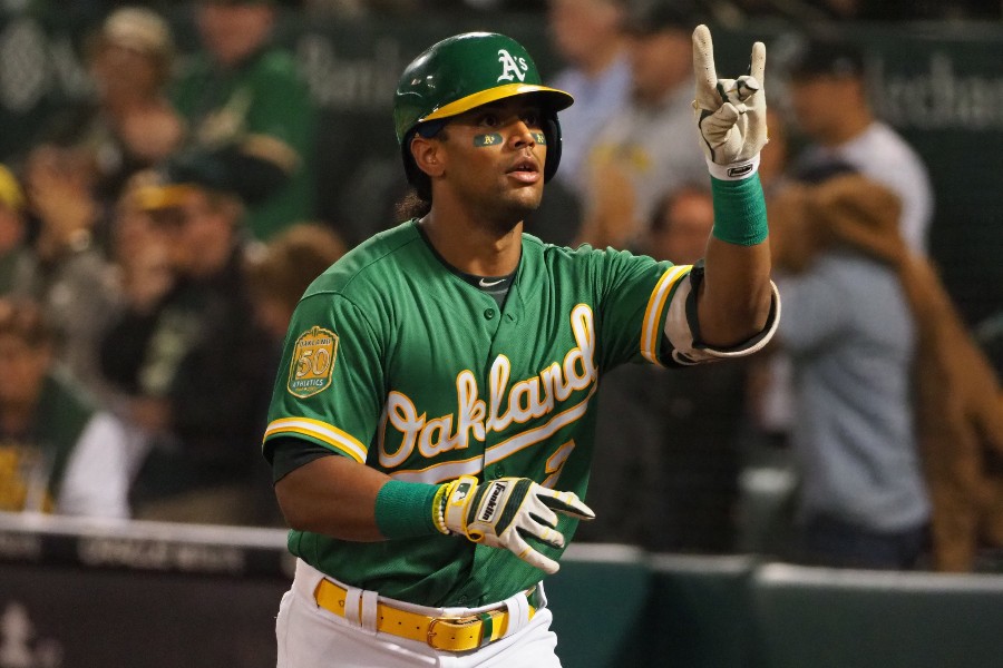 Oakland A's Khris Davis hits homer after Make a Wish patient signs