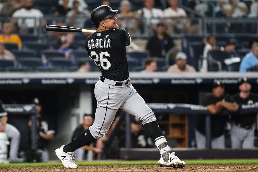 More information about "Non-Tender Tracker: Avisail, Schoop Among Those to Become Free Agents"