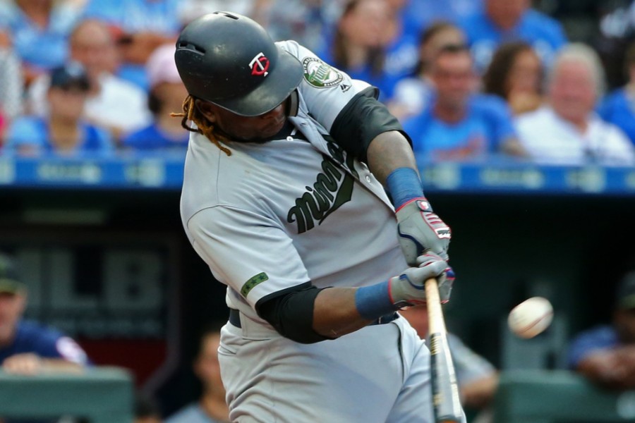 MIN 8, KC 5: Bats Break Out