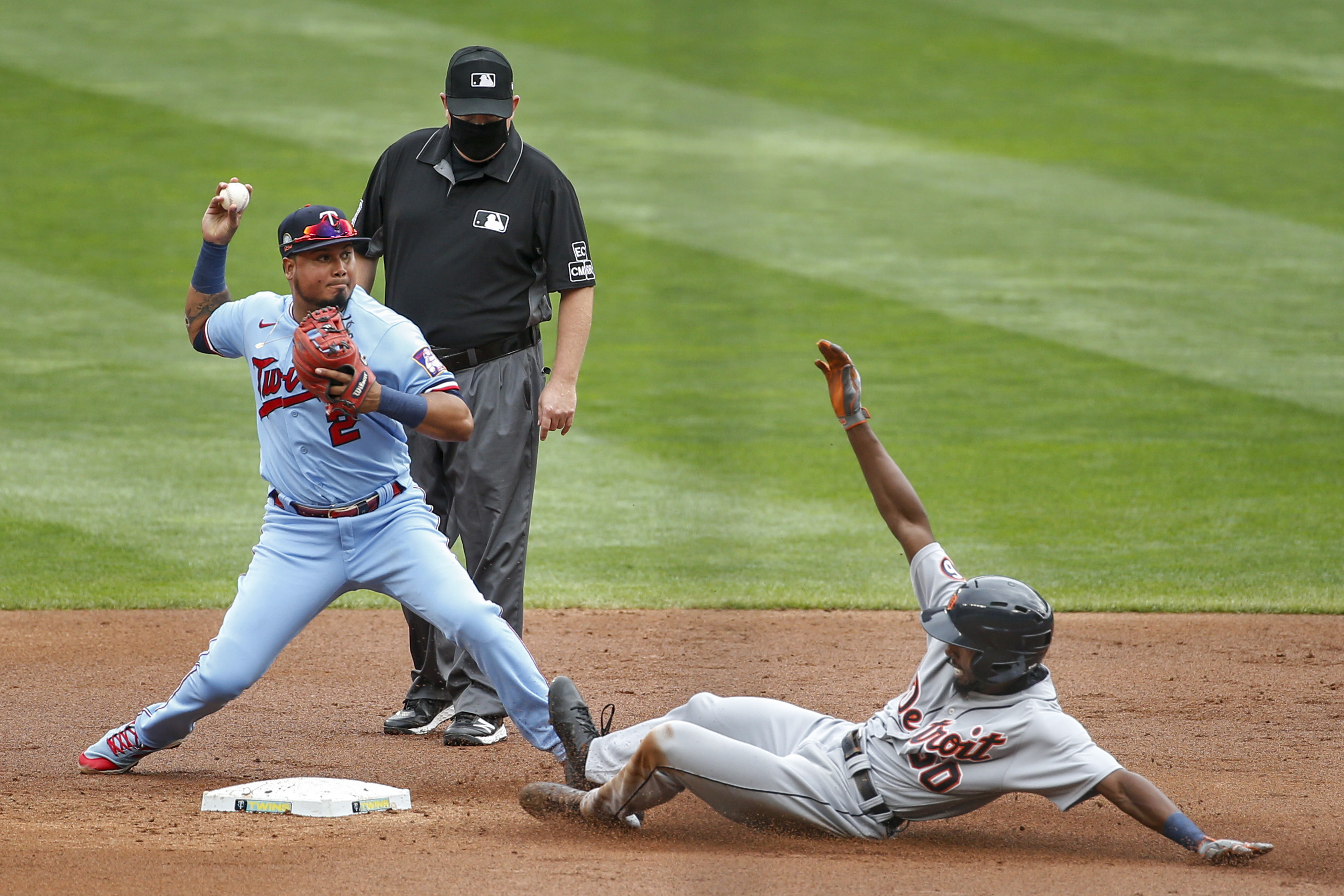 More information about "5 Questions Facing the AL Central This Spring"