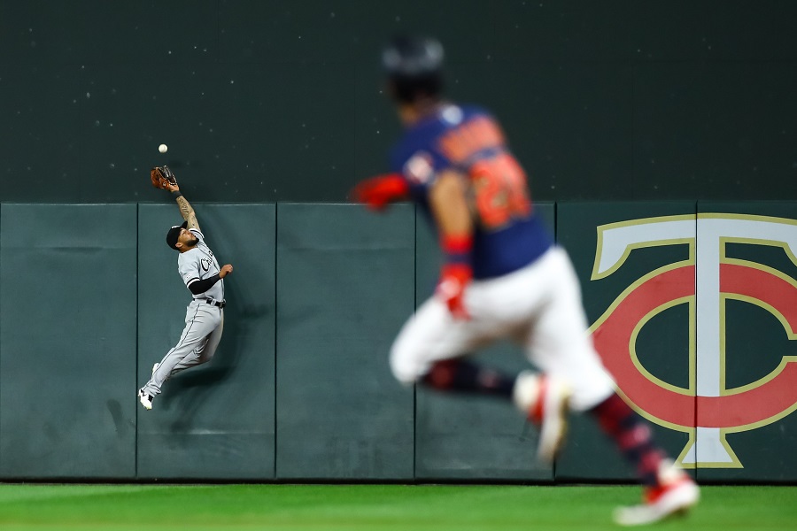 Some of the most absurd home runs Eddie Rosario has hit against