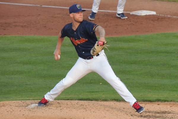 Trevor Bauer pulling down with radar gun 93-97mph 