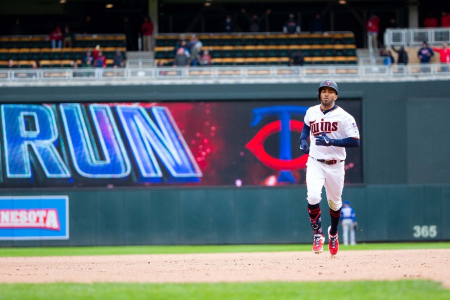 More information about "TOR 7, MIN 4: Rosario Homers Twice as Twins Drop Game, Series"