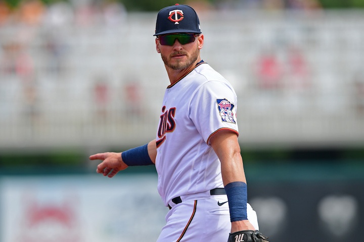 More information about "Twins' Corner Infield Duo Chasing History"