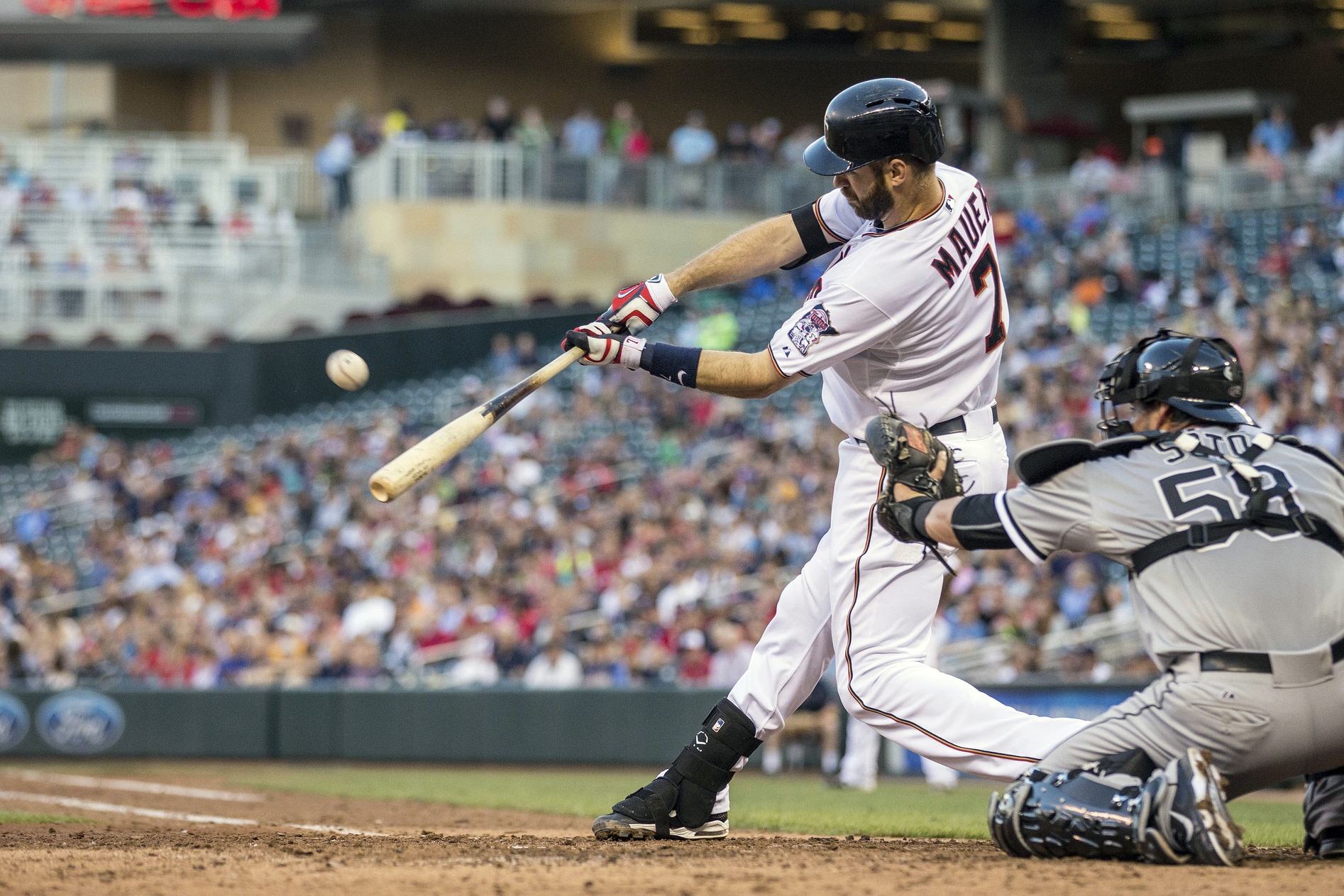 Comparing Brian Dozier with in-house second base options - Viva El
