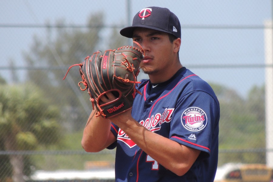 Pensacola Blue Wahoos - Randy Dobnak tosses five shutout innings