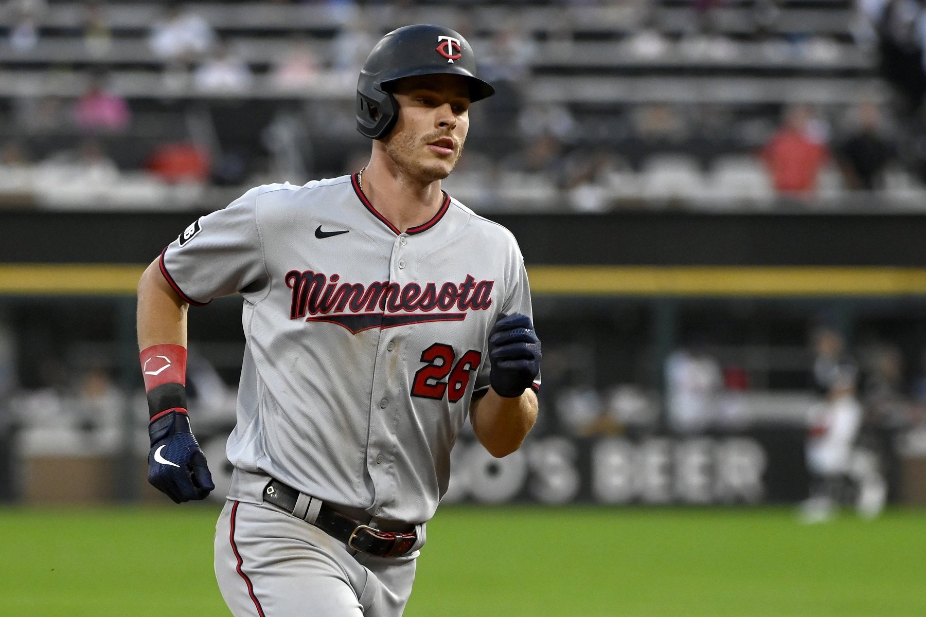 Twins' Max Kepler got coolest double of MLB season after tripping