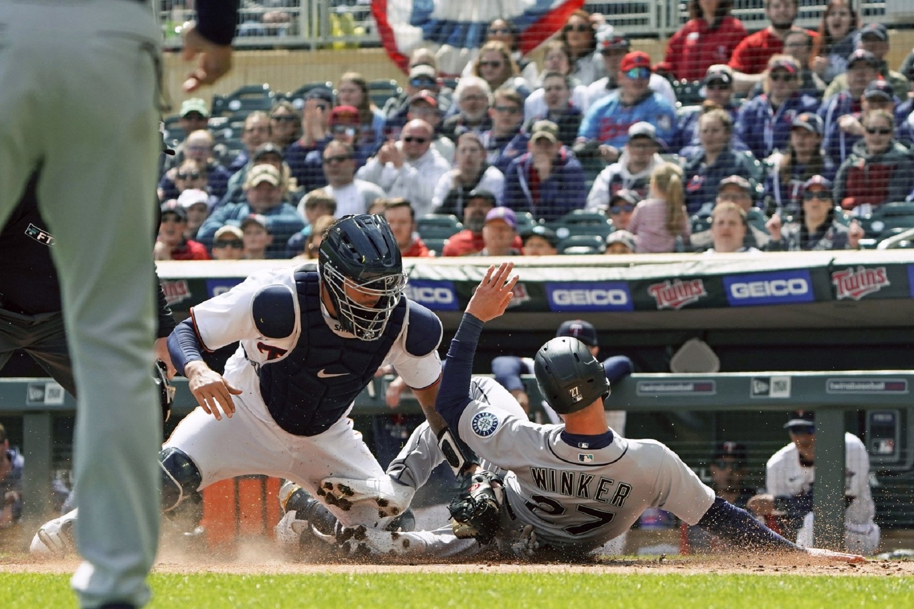 Miguel Sano, Tyler Duffey lead Twins over Mariners