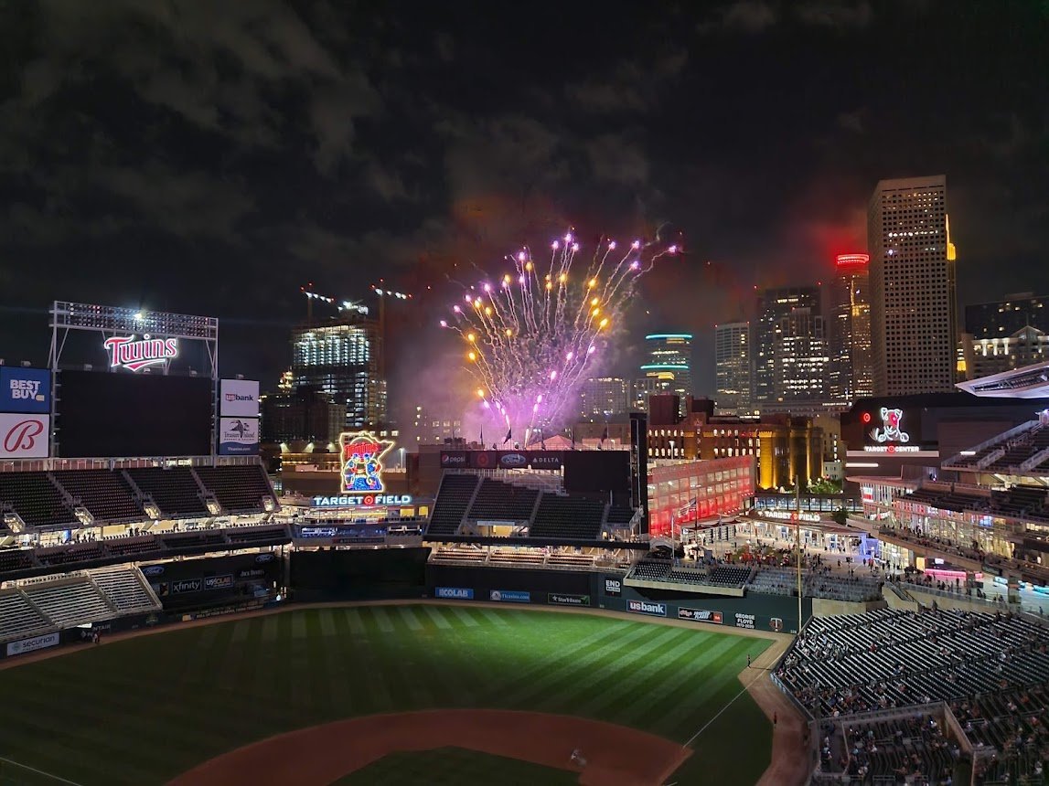 Greetings from Target Field on Star Wars Night! : r/minnesotatwins