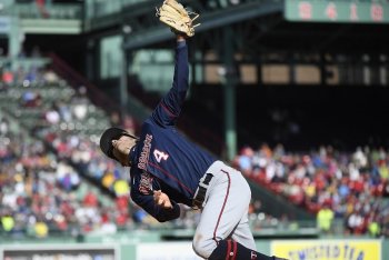 Game Score: Red Sox 8, Twins, 1