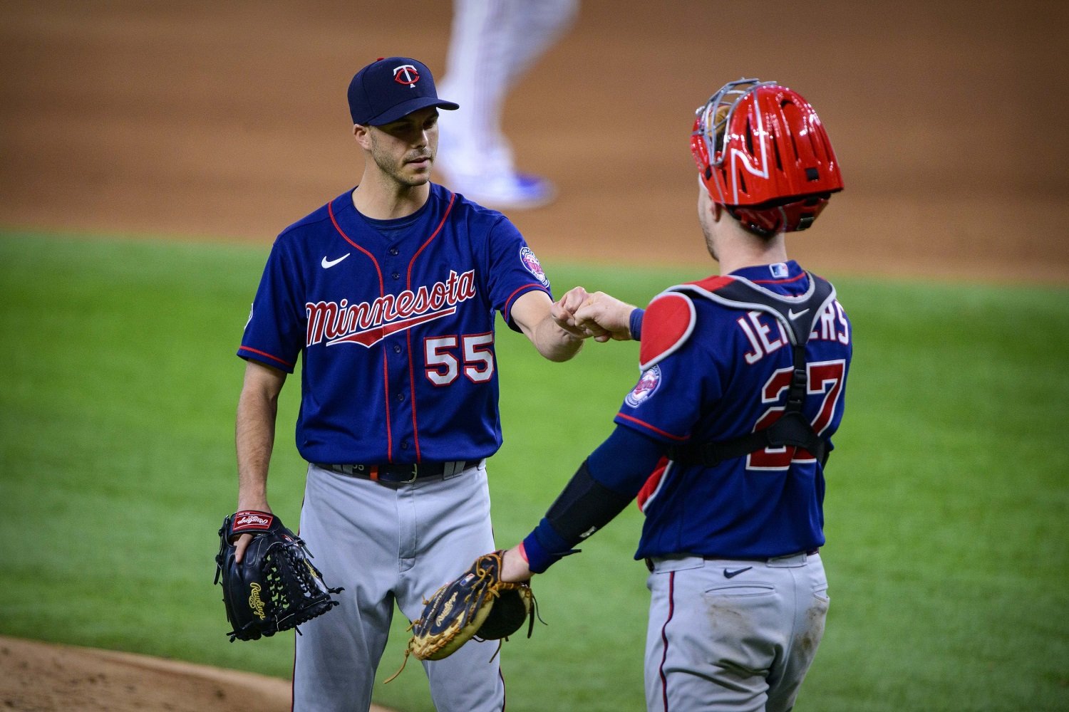 Twins get Paddack, Pagan from Padres for Rogers and Rooker