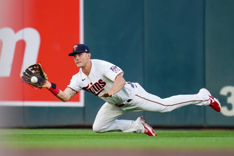 Compromising on Shortstop: Trading for Ha Seong-Kim - Twins