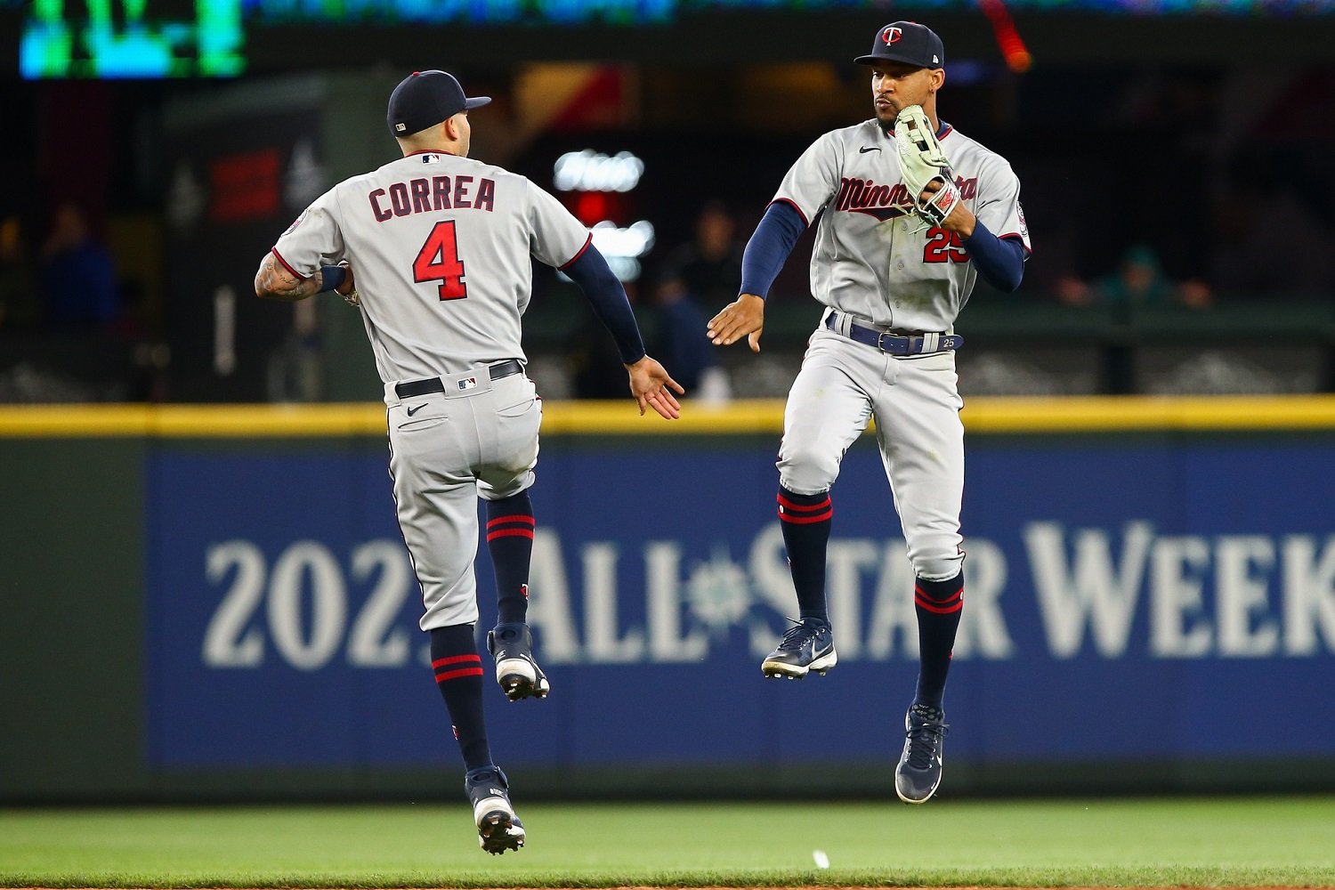 Carlos Correa Is Introduced by Minnesota Twins - The New York Times