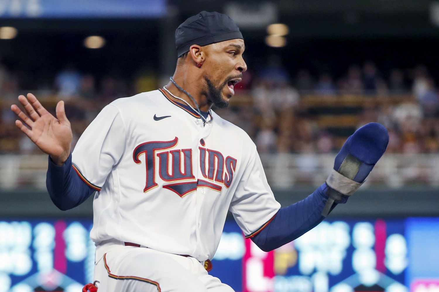 A sign he's feeling good: Twins' Byron Buxton steals two bases