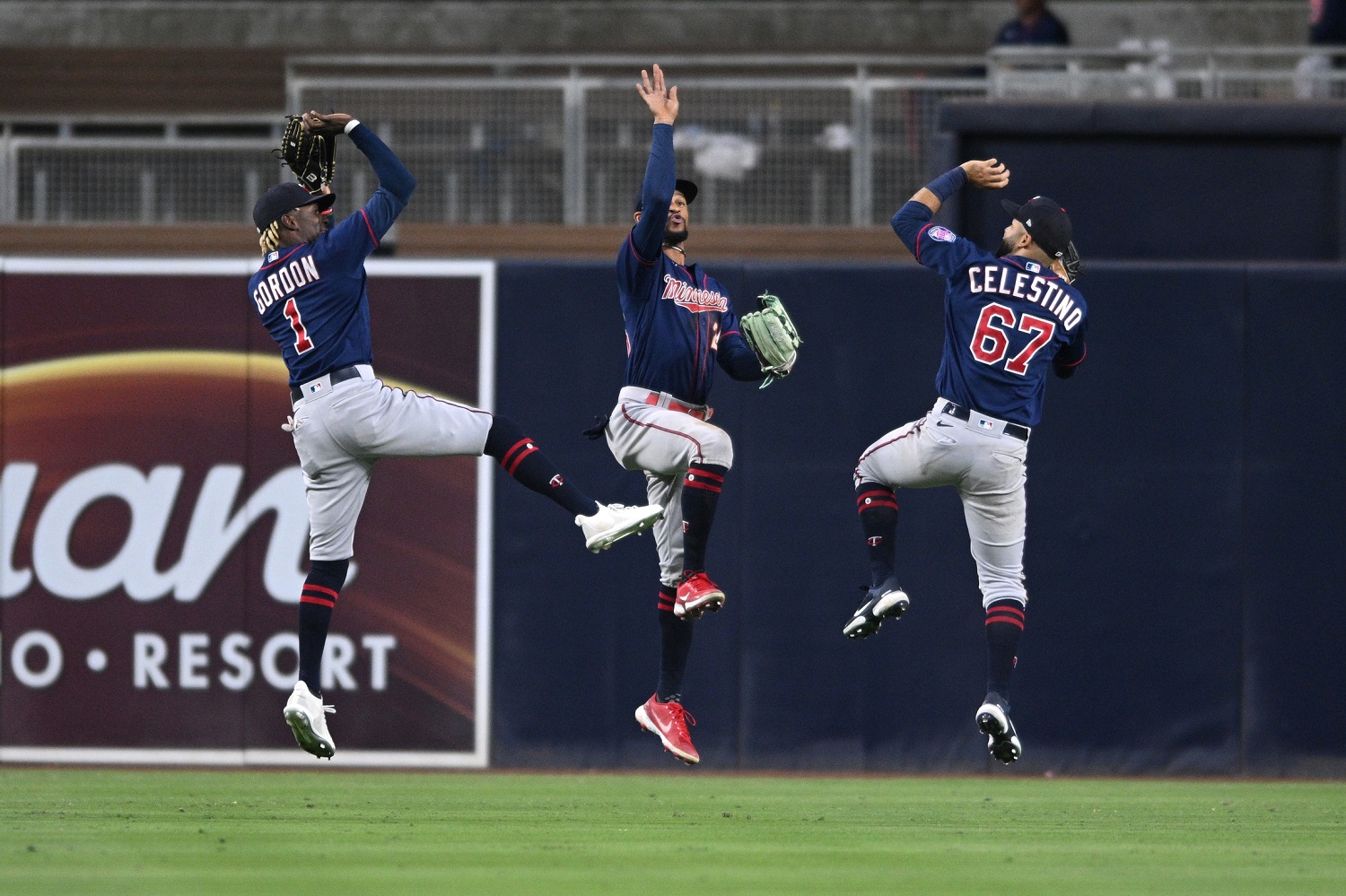 Twins hope (and need) to have Byron Buxton back in center field to start  next season - InForum