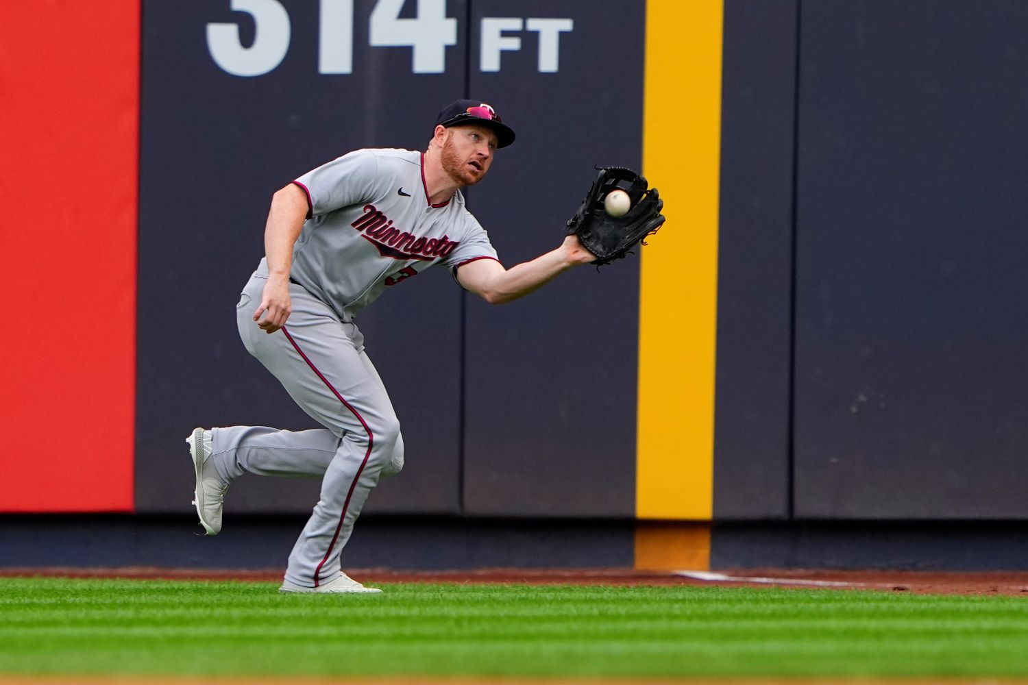 Who has the edge for the final Twins bullpen spot? – Twin Cities