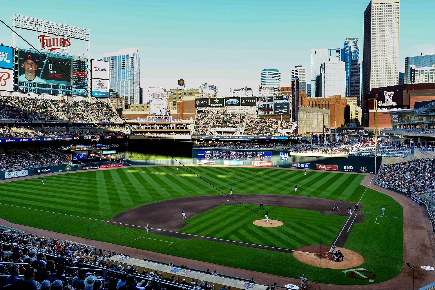 Minnesota Twins Target Field Outline Tee