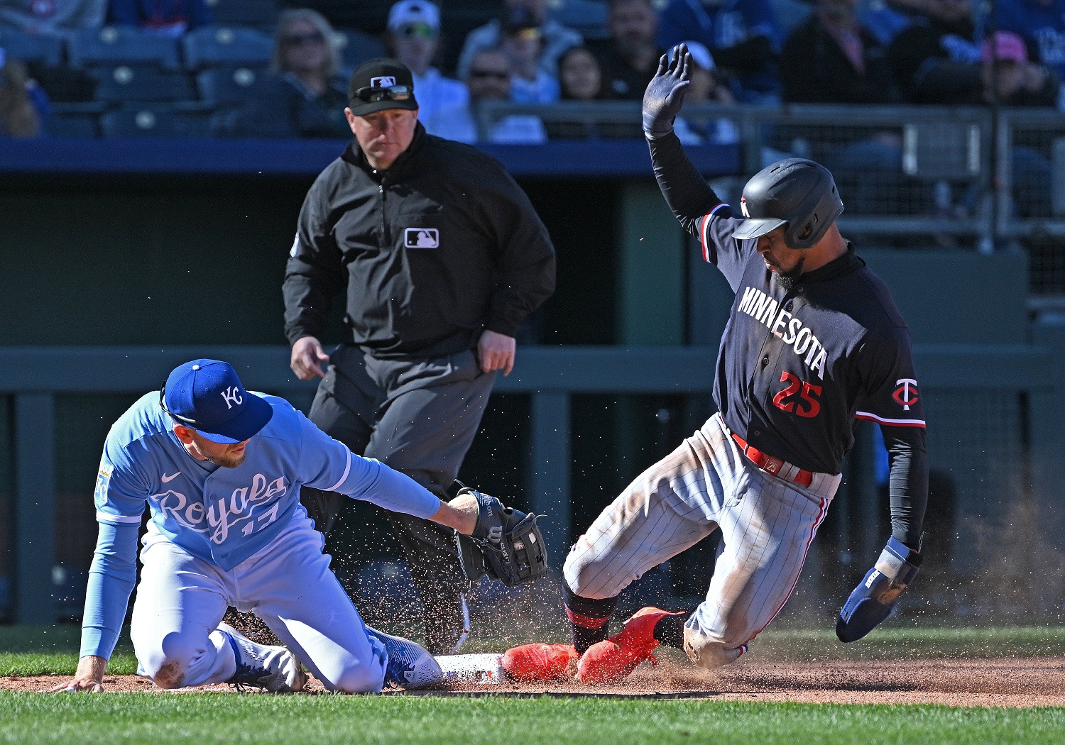 Game-Used City Connect Jersey: Salvador Perez - 1 for 5 (Home Run) (BOS@KC  8/5/22)