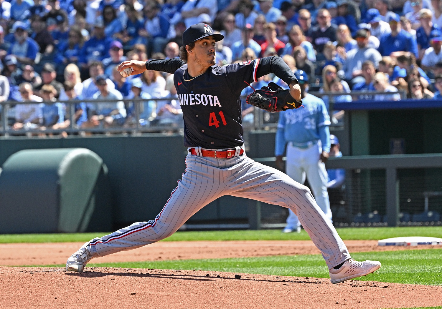 Sonny Gray supplies another fine start as Twins shut out Royals