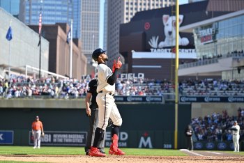 Twins 9, Astros 6: Twins Top Astros Thanks to 3-Run Homers