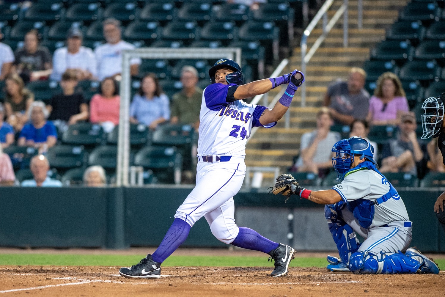 Brooks Lee Making Big Impression in Twins' Spring Training Camp