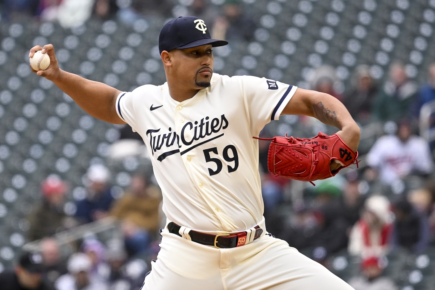 The Twins' Jhoan Duran and his 'splinker' pitch are fast becoming