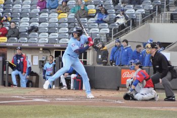 Matt Wallner Makes Season's First Shuttle from St. Paul to Minneapolis