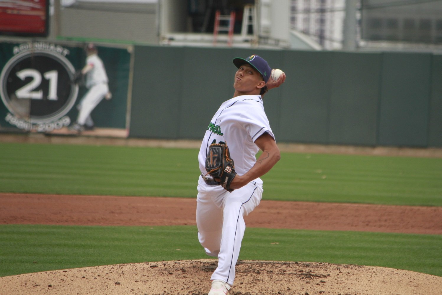 Twins send Urshela to Angels for Low-A pitcher -  5