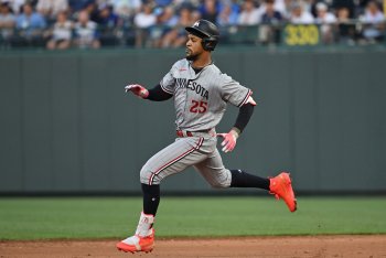 Royals 10, Twins 7: Pitchers Struggle Again, Lineup Unable to Complete Comeback