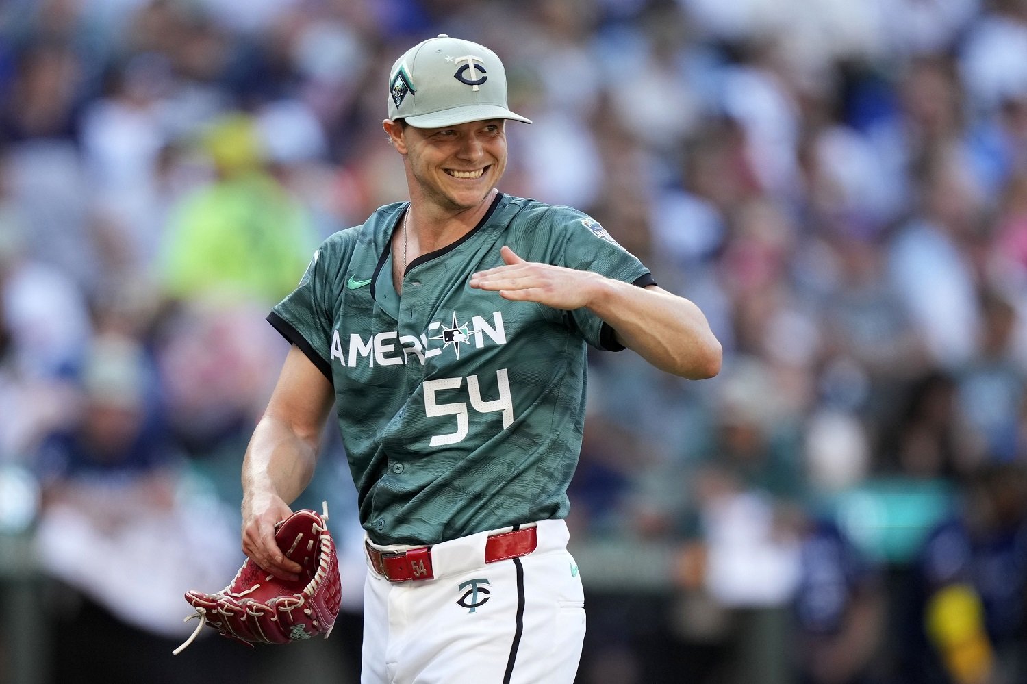 Twins trade for 2-time All-Star pitcher Sonny Gray – Minnesota Score  Magazine and Radio