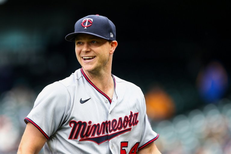 The Twins Should be Shopping Sonny Gray