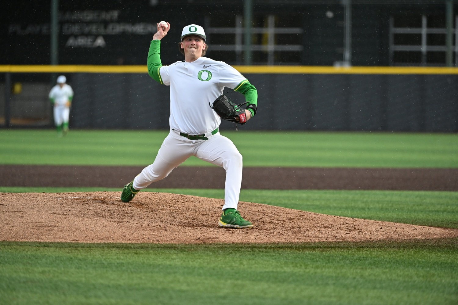 Four Oregon Ducks baseball players go in MLB Draft