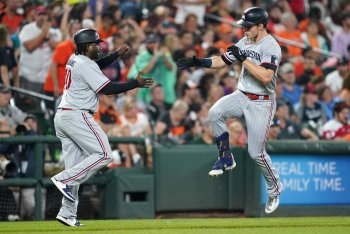 Twins 8, Orioles 1: Players-Only Meeting Leads to Drumming in Baltimore