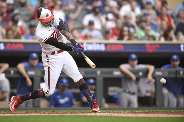 Twins 8, Royals 4: Ryan Strikes Out Nine, Julien Homers in Twins Win