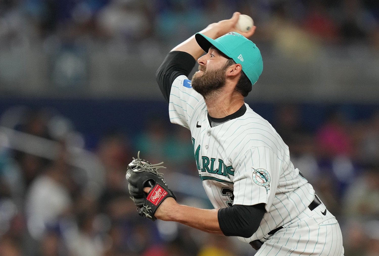 Twins, Marlins swap righty relievers, with Dylan Floro to Minnesota and  Jorge López to Miami - The San Diego Union-Tribune