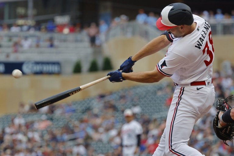 Mariners 8, Twins 7: Ryan Struggles, Bats Rally, but It’s Not Enough