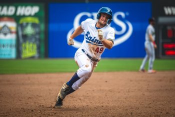 Willians Astudillo progresses to running – Twin Cities