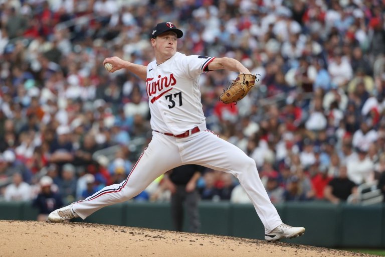 Twins Blog: A New Look On The Field - CBS Minnesota