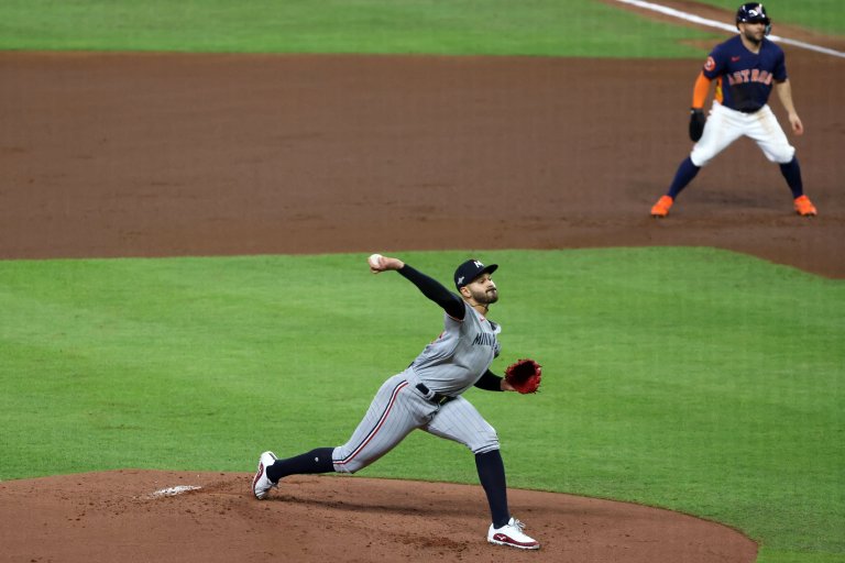 Pitching Showdown:  Rating the Twins' Staff against the Rangers and Diamondbacks Rotations