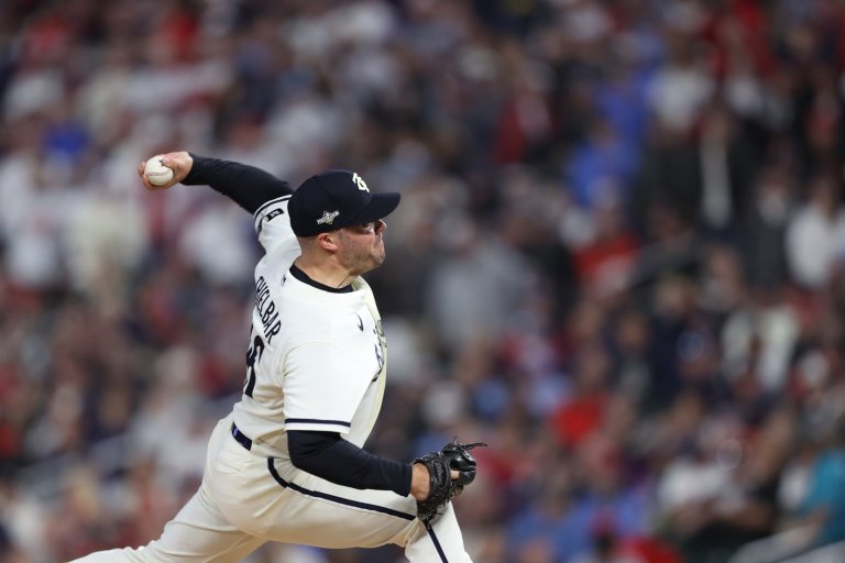 4 Things That Went Wrong for the Twins in the Playoffs