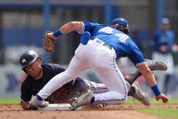 Twins Reassign Dinged-Up Top Prospect Brooks Lee to Minors Camp