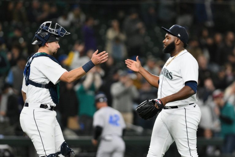 Twins Sign Veteran Relief Arm Diego Castillo To Minor-League Deal